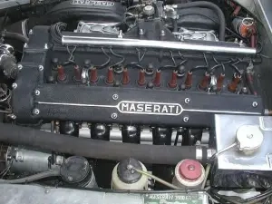 3f4e1c438a358b762b88a0aa1508ef8d--maserati-motors